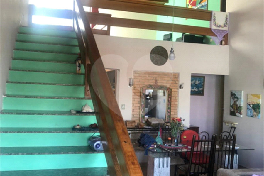 Sobrado à venda com 4 suítes em Vila Guilherme, São Paulo, SP