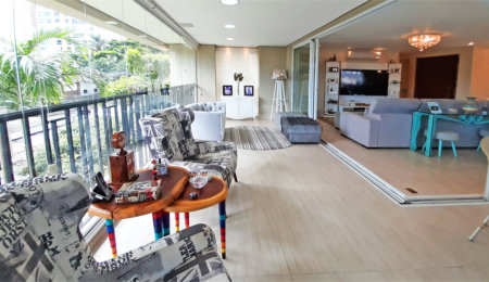 Apartamento à venda com 4 suítes em Campo Belo, São Paulo, SP