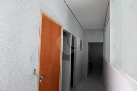 Casa à venda com 2 suítes no condomínio Residencial Napoles, São Paulo - SP