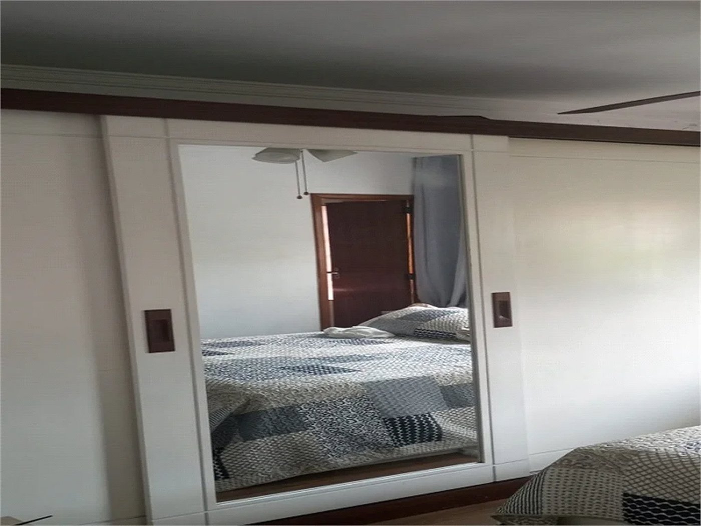 Casa à venda com 3 quartos, sendo 1 suíte,  em Lapa de Baixo, São Paulo, SP