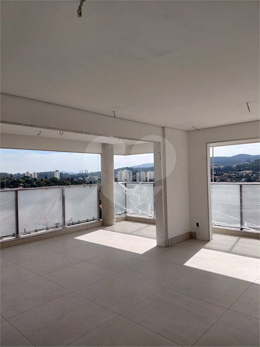 Apartamento à venda com 3 suítes em Jardim Leonor Mendes de Barros, São Paulo, SP
