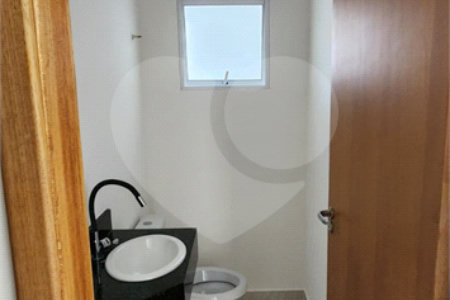 Casa para alugar com 2 suítes no condomínio Vilagio, Atibaia - SP