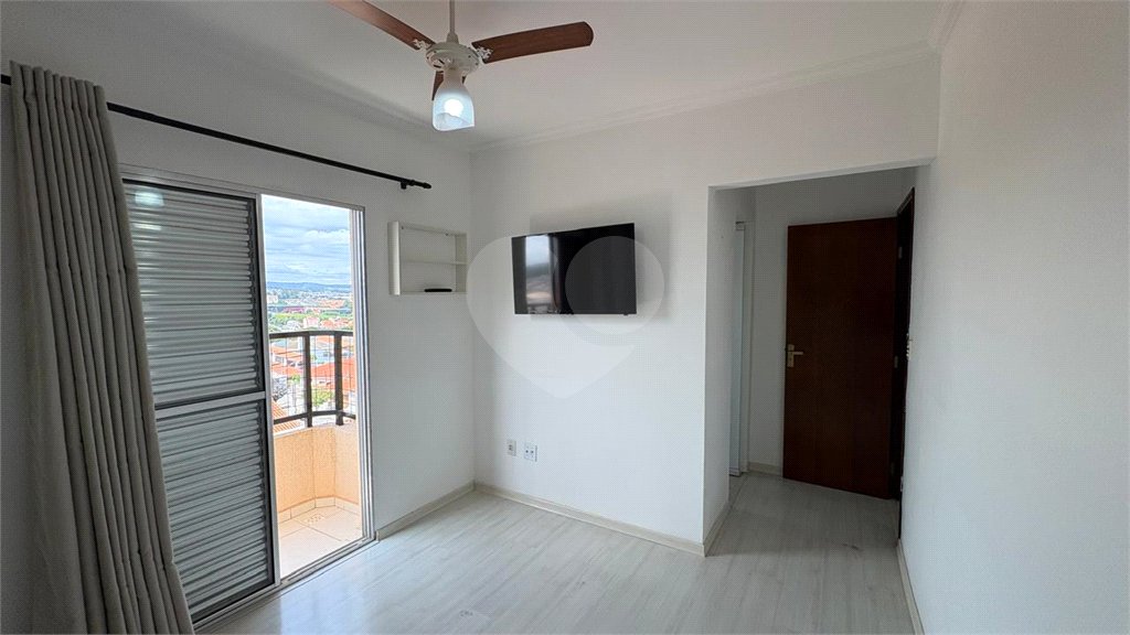 Apartamento à venda com 2 quartos, sendo 1 suíte, em Jardim Leocádia, Sorocaba, SP