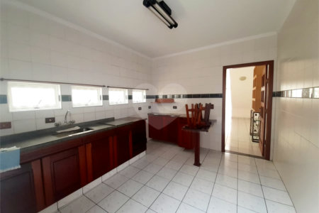 Casa à venda com 3 quartos, sendo 1 suíte,  em Jardim Califórnia, Indaiatuba, SP