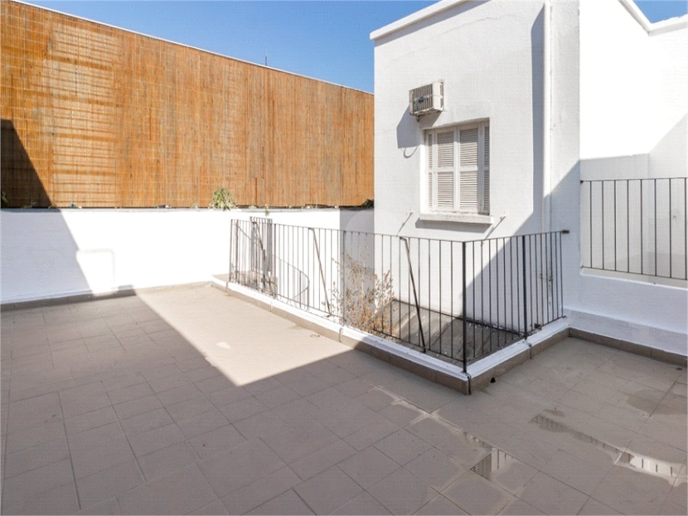 Casa à venda com 3 quartos, sendo 1 suíte,  em Pinheiros, São Paulo, SP