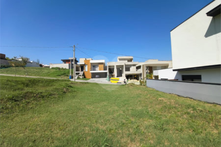 Terreno à venda no condomínio Bougainville, Sorocaba - SP