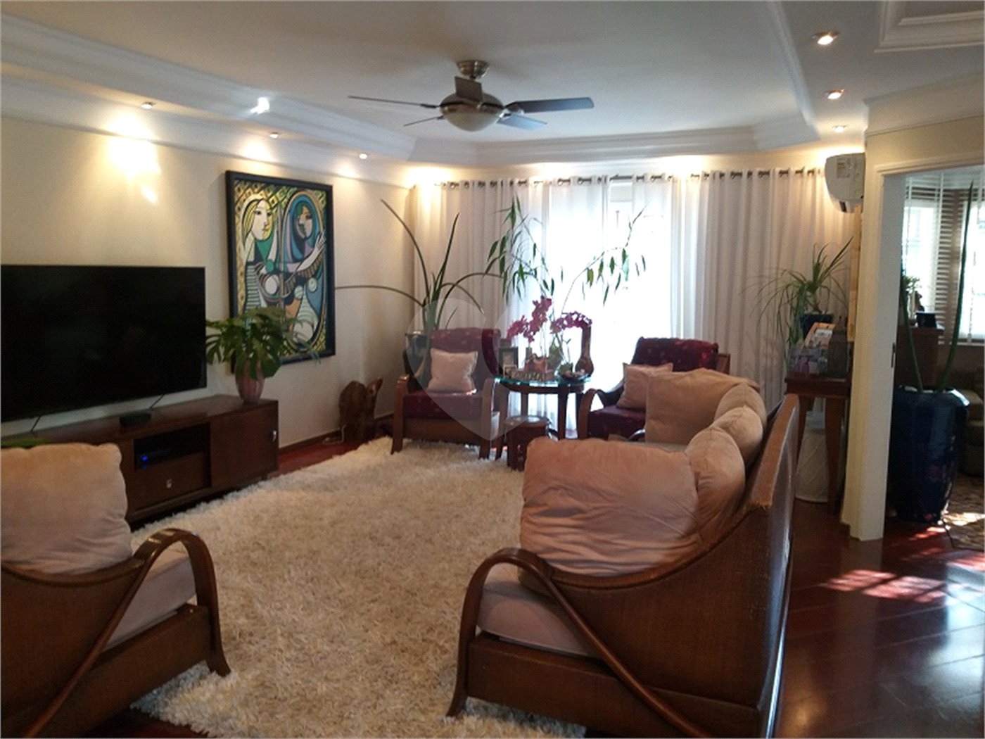 Casa à venda com 4 suítes em Jardim Floresta, São Paulo, SP