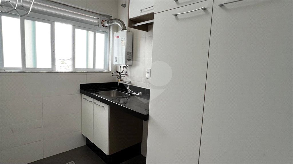 Apartamento à venda com 2 quartos, sendo 1 suíte, no Centro, Itapetininga, SP