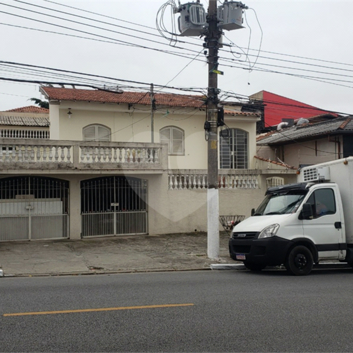 Sobrado à venda com 3 quartos, sendo 1 suíte,  em Jardim Prudência, São Paulo, SP