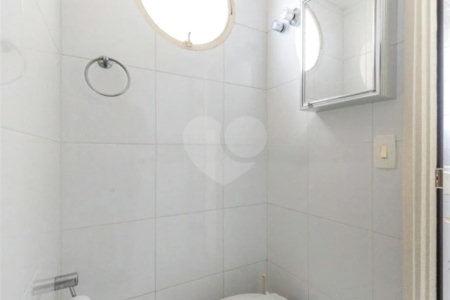 Apartamento à venda com 3 quartos em Moema, São Paulo, SP