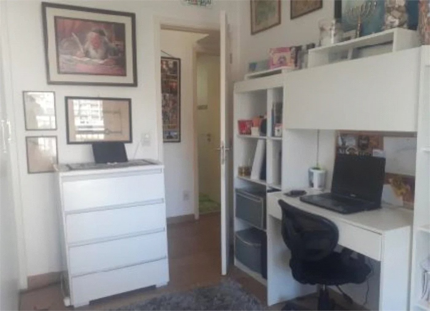 Apartamento à venda com 3 quartos, sendo 1 suíte,  em Vila Andrade, São Paulo, SP