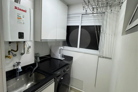 Apartamento à venda com 2 quartos, sendo 1 suíte,  no Centro, São Bernardo do Campo, SP