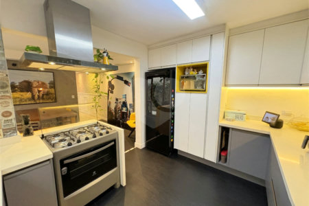 Casa à venda com 3 quartos, sendo 1 suíte, em Brooklin Paulista, São Paulo, SP