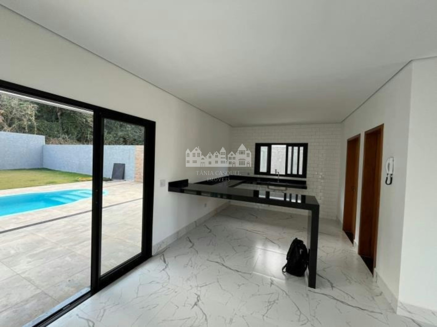 Casa à venda com 4 suítes em Loteamento Residencial Boa Vista, Atibaia, SP