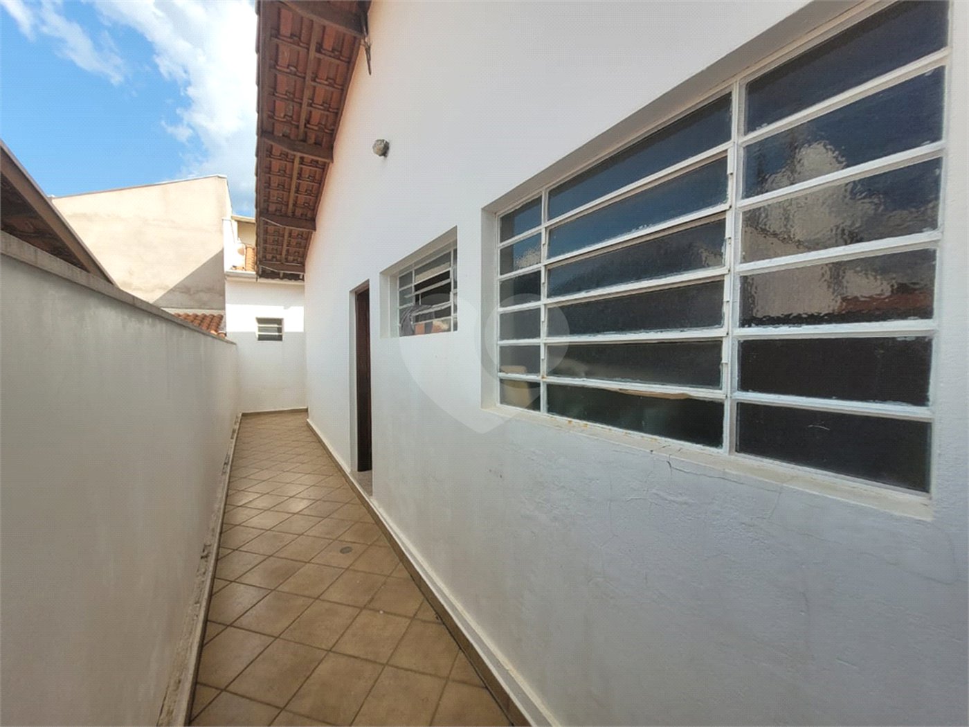 Sobrado à venda com 4 quartos, sendo 1 suíte,  em Jardim Itamaracá, Indaiatuba, SP