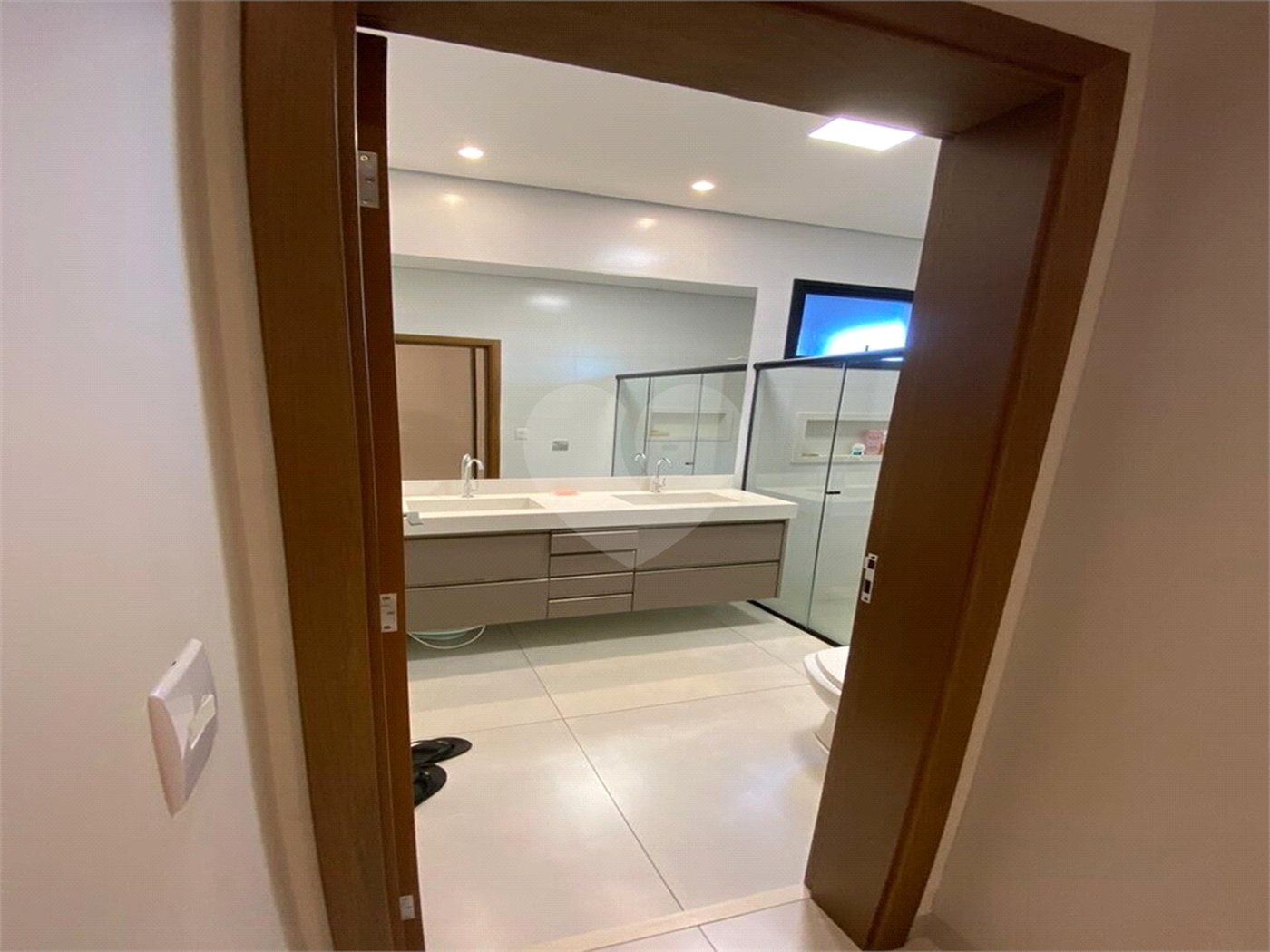 Casa à venda com 3 suítes no condomínio Quinta dos Ventos, Ribeirão Preto - SP