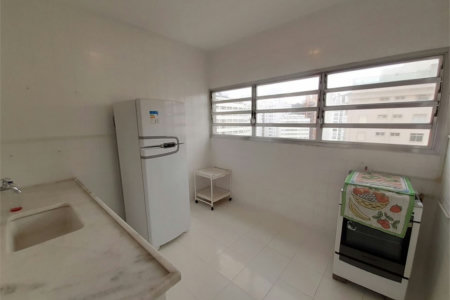 Apartamento Residencial à venda, Pitangueiras, Guarujá - AP0163.