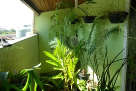 Casa à venda com 3 quartos, sendo 1 suíte, em Jardim Santa Helena, Poá, SP