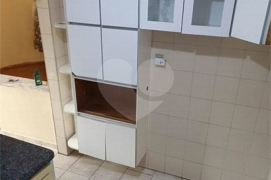 Sobrado à venda com 3 quartos em Vila Guarani, Santo André, SP