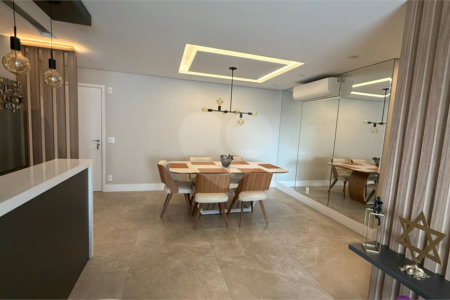 Apartamento à venda com 3 quartos, sendo 1 suíte, em Tatuapé, São Paulo, SP