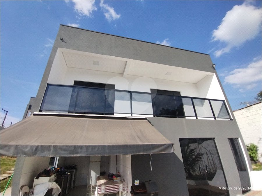 Chácara à venda com 4 quartos, sendo 1 suíte,  no Centro, Biritiba-mirim, SP