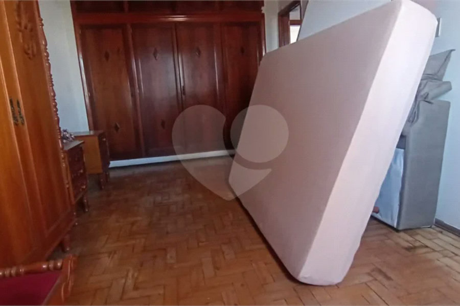 Apartamento à venda no Ed. Luciano Guidotti em Piracicaba/SP.