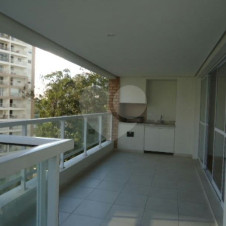 Apartamento à venda com 3 quartos, sendo 1 suíte, em Vila Suzana, São Paulo, SP