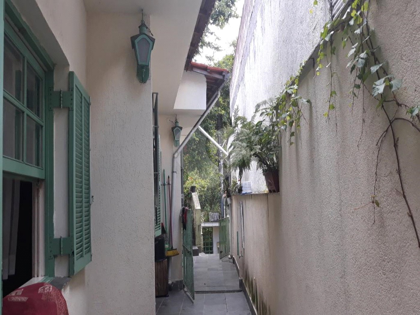 Casa à venda com 2 quartos, sendo 1 suíte,  em Jardim Dracena, São Paulo, SP