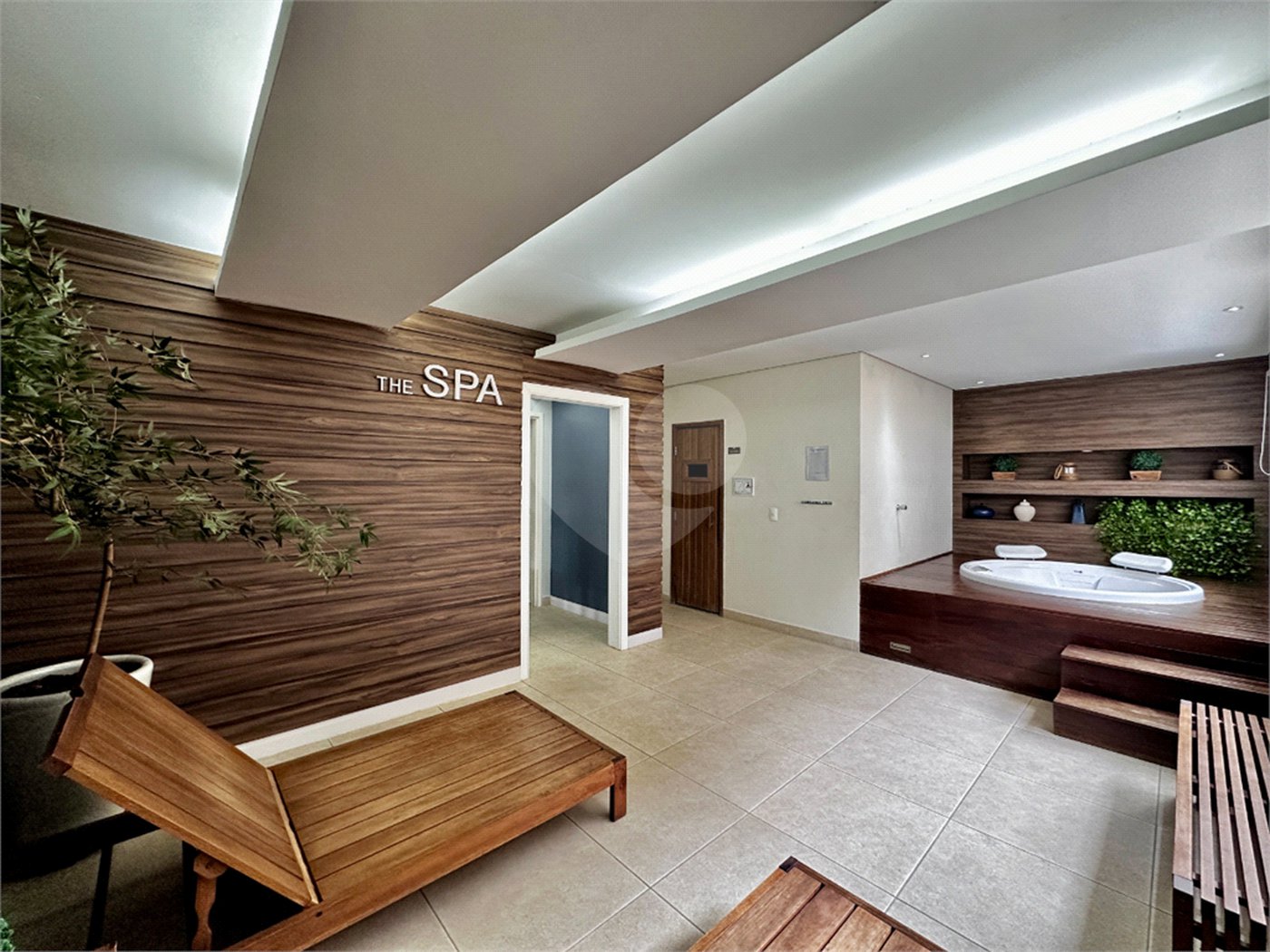 Apartamento à venda com 2 quartos, sendo 1 suíte, em Alto da Boa Vista, São Paulo, SP