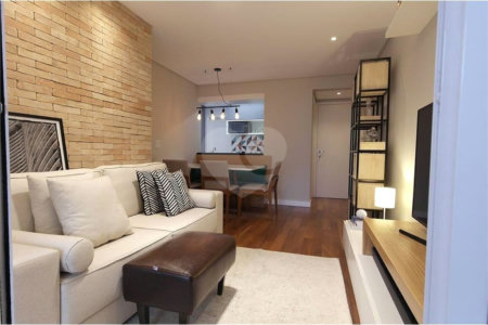 Apartamento à venda com 2 quartos, sendo 1 suíte, em Chácara Inglesa, São Paulo, SP