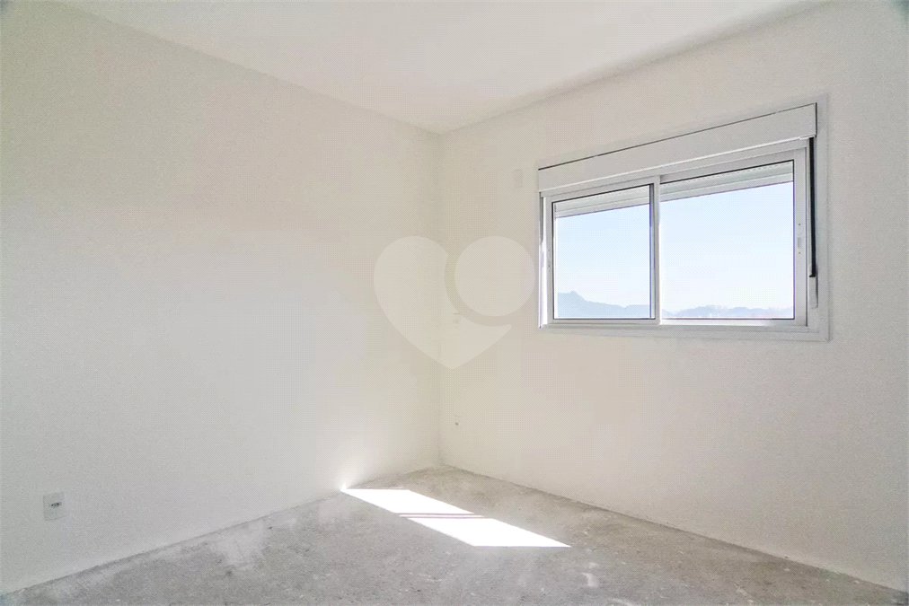 Apartamento à venda com 2 quartos, sendo 1 suíte, em Parque São Domingos, São Paulo, SP