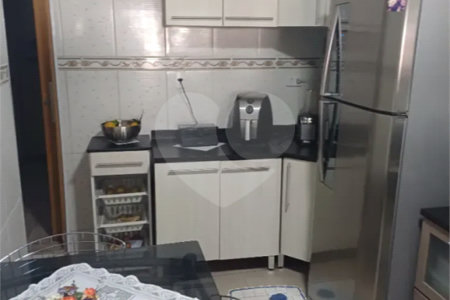 Casa à venda com 3 quartos, sendo 1 suíte,  em Vila Industrial, São Paulo, SP