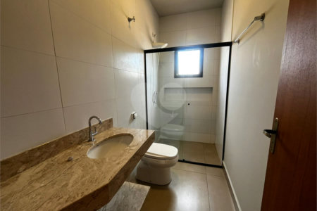 Casa à venda com 3 quartos, sendo 1 suíte, em Terras de Santo Antônio, Itapetininga, SP