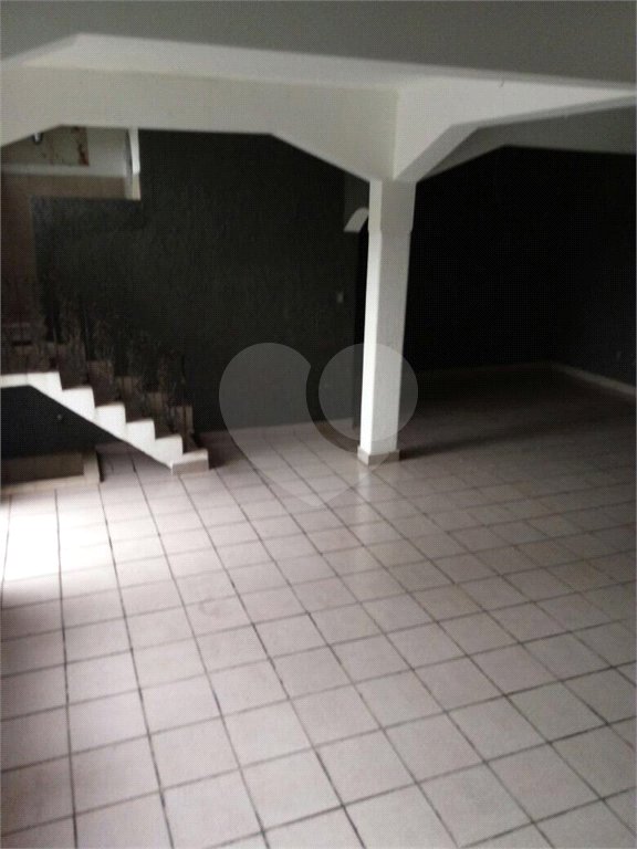 Sobrado à venda com 4 quartos em Jardim Ana Maria, Santo André, SP