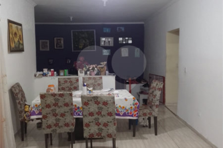 Casa à venda com 2 quartos em Parque Industrial, São Paulo, SP