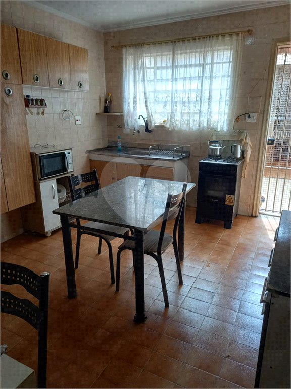 Sobrado à venda com 2 quartos em Vila Ipojuca, São Paulo, SP