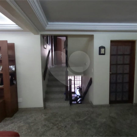 Sobrado à venda com 7 quartos, sendo 2 suítes, em Jardim Marajoara, São Paulo, SP