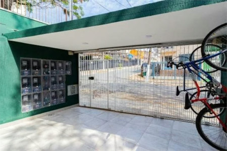 Condomínio com 12 studios , 310m² de área , à venda no bairro do Cambucí.