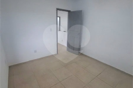 SOBRADO TIPO APARTAMENTO COM 1 QUARTO PARA LOCAÇÃO 153m² - SANTÍSSIMO
