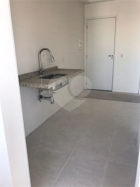 Apartamento novo, 2 dorm., 1 vaga com sacada gourmet.