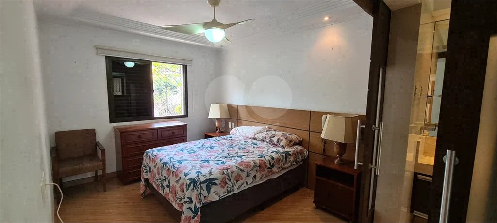 Apartamento à venda no Campo Belo com 110m², 03 dormitórios sendo 01 suite, 2 vagas - São Paulo/S