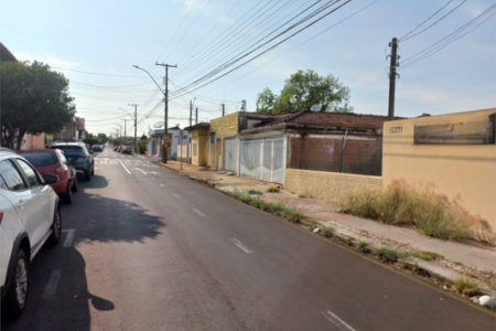 Terreno para venda no Jardim São Carlos.