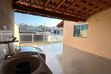 Studio em excelente estado e segurança