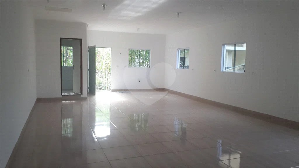 sala comercial para locação piso superior no bairro Vila Nova 1 - Vinhedo SP