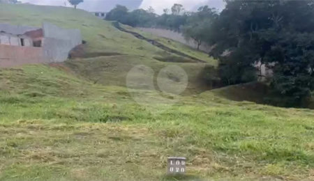 Terreno à venda no condomínio Residencial Campo de Toscana, Vinhedo - SP