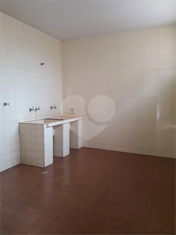 Casa de 3 andares à Venda no Jardim Cardinalli