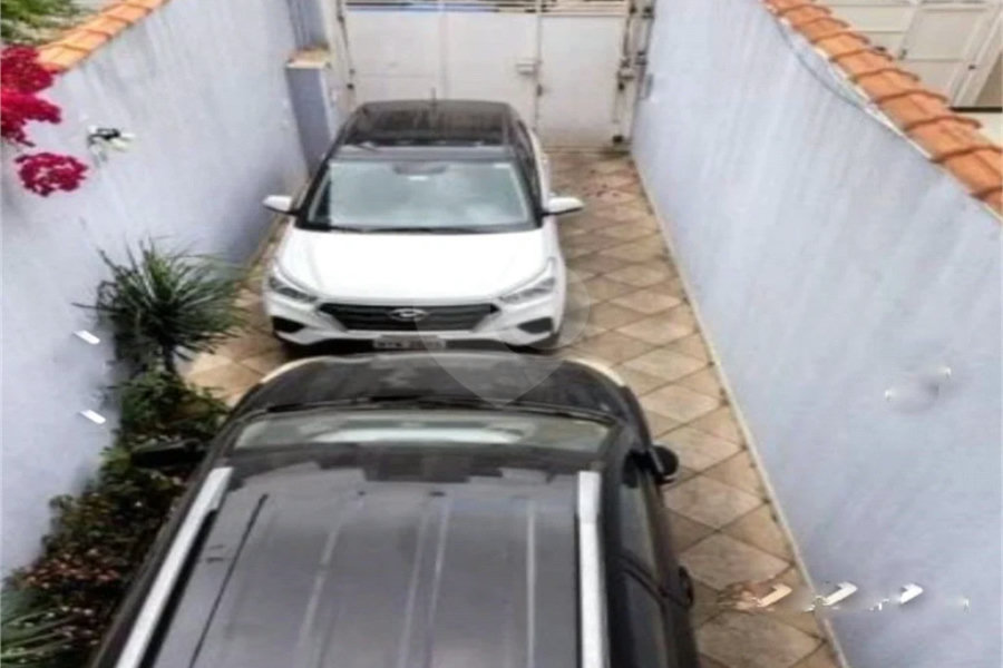 Casa à venda com 3 suítes em Chácara Mafalda, São Paulo, SP