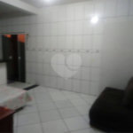 Sobrado com 3 dormitórios.