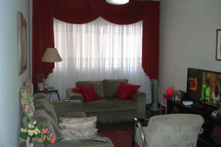 Sobrado a venda com 125 m² - 3 quartos e 2 vagas.
