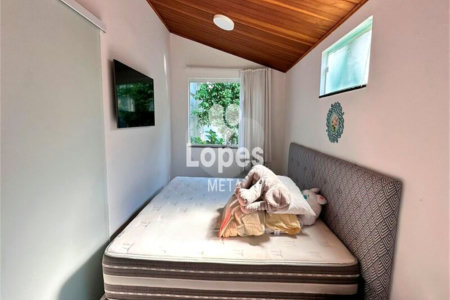 Casa á venda no Residencial Eldorado no bairro Urbanova em São José dos Campos